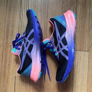EXCELLENT ASICS Pink and Blue Athletic Shoes Performance Mesh
